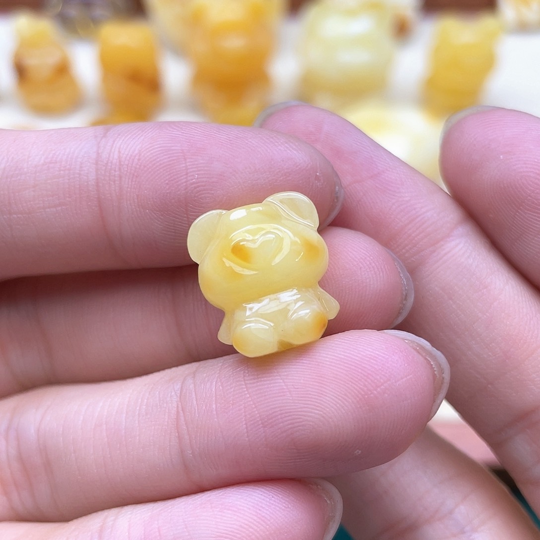 未镶嵌琥珀裸石蜜蜡