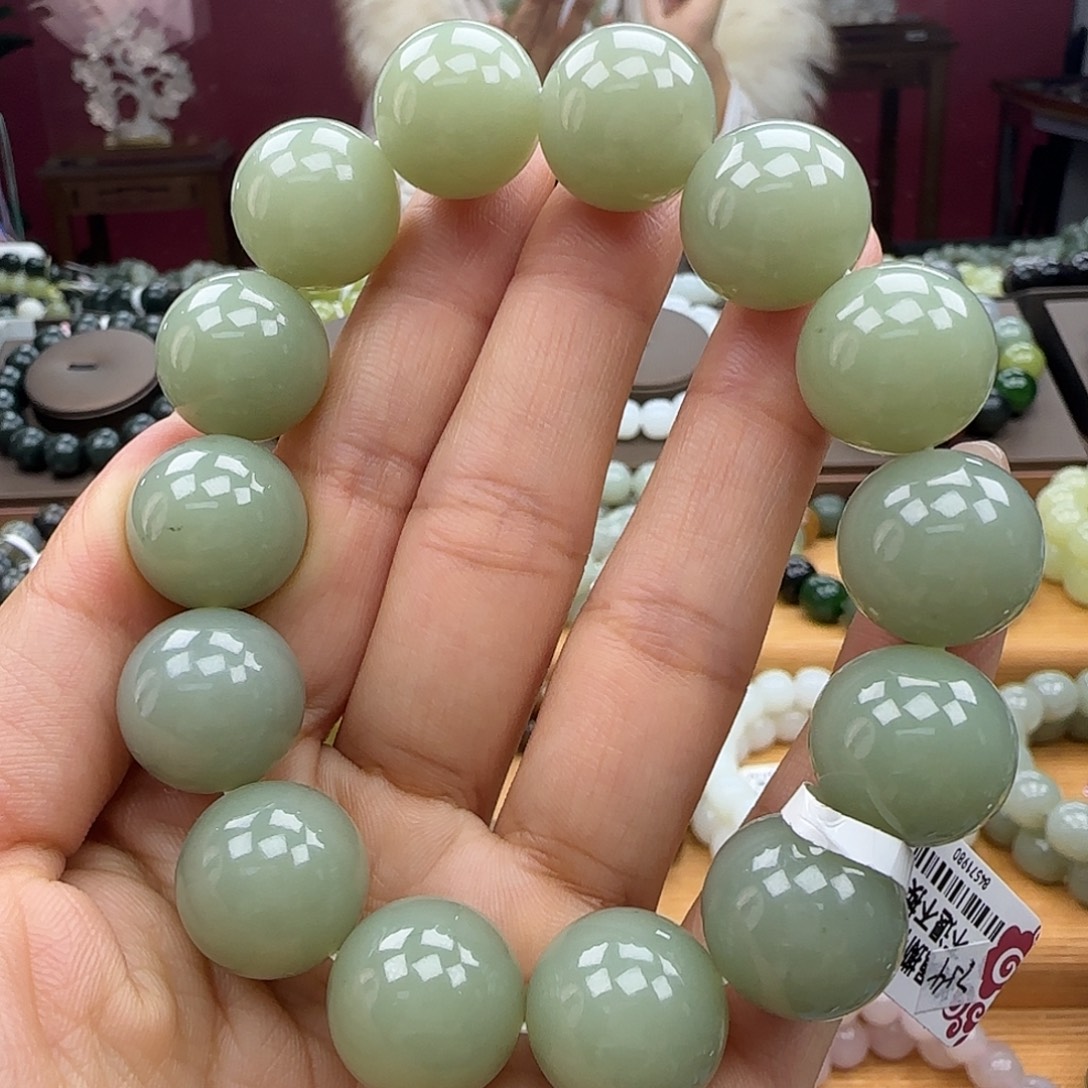 和田玉未镶嵌手链