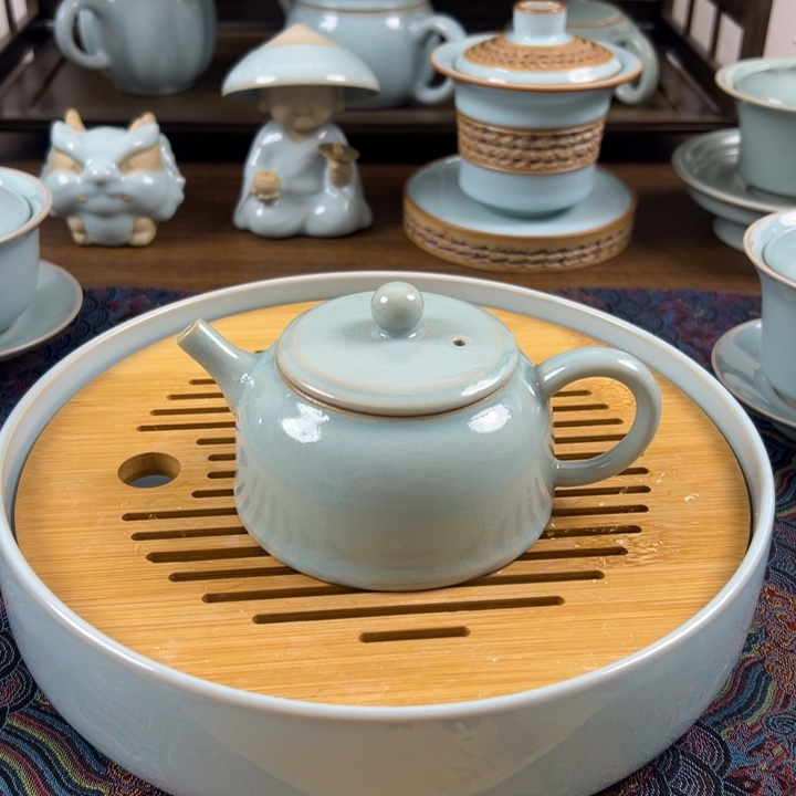 壶瓷仿古釉水德钟壶微瑕