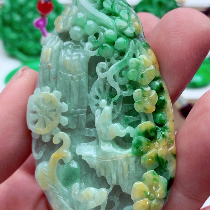 翡翠未镶嵌吊坠(不含链)