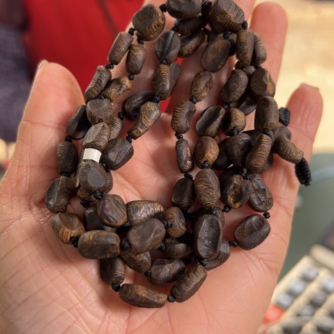 沉香手串蓝宝石沉水18克卡0.7多样性发1条