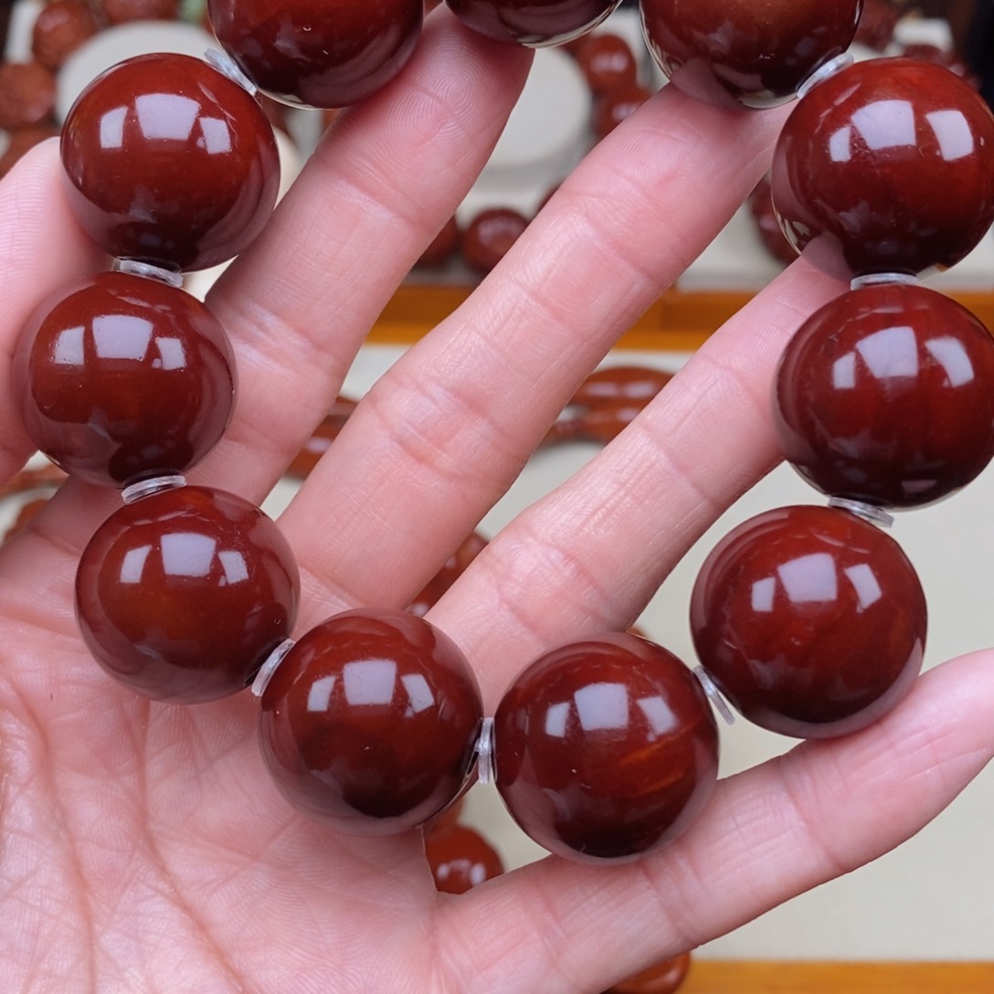 橄榄核吊坠風*光哦，