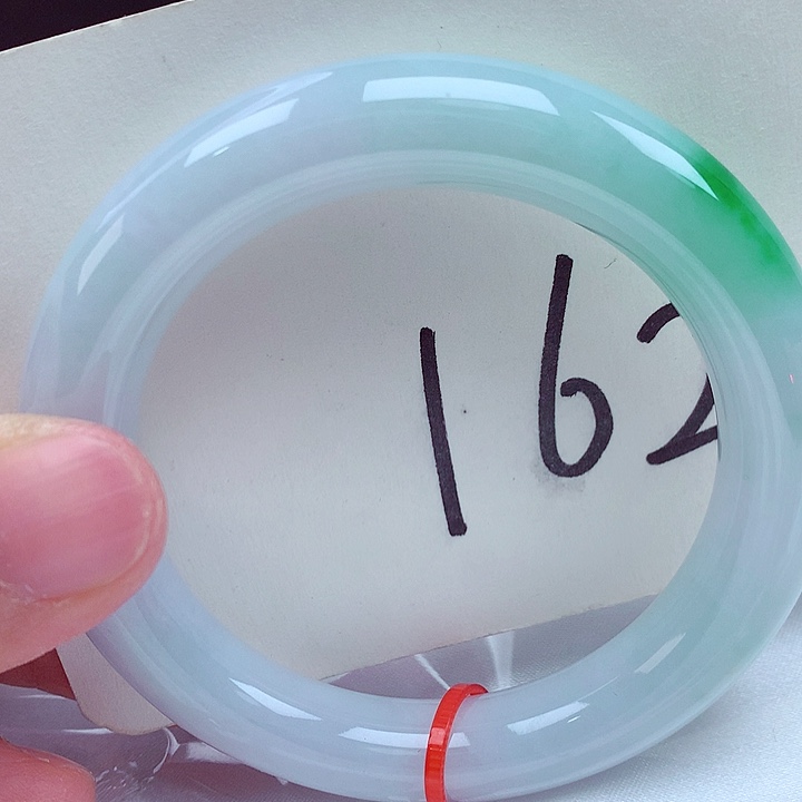 翡翠未镶嵌手镯翡翠