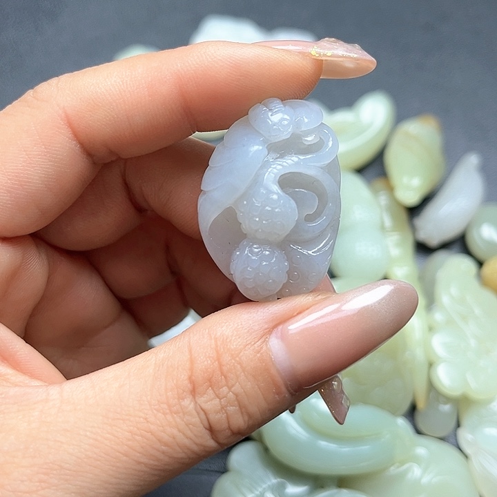 【闪购商品】颈饰未镶嵌和田玉