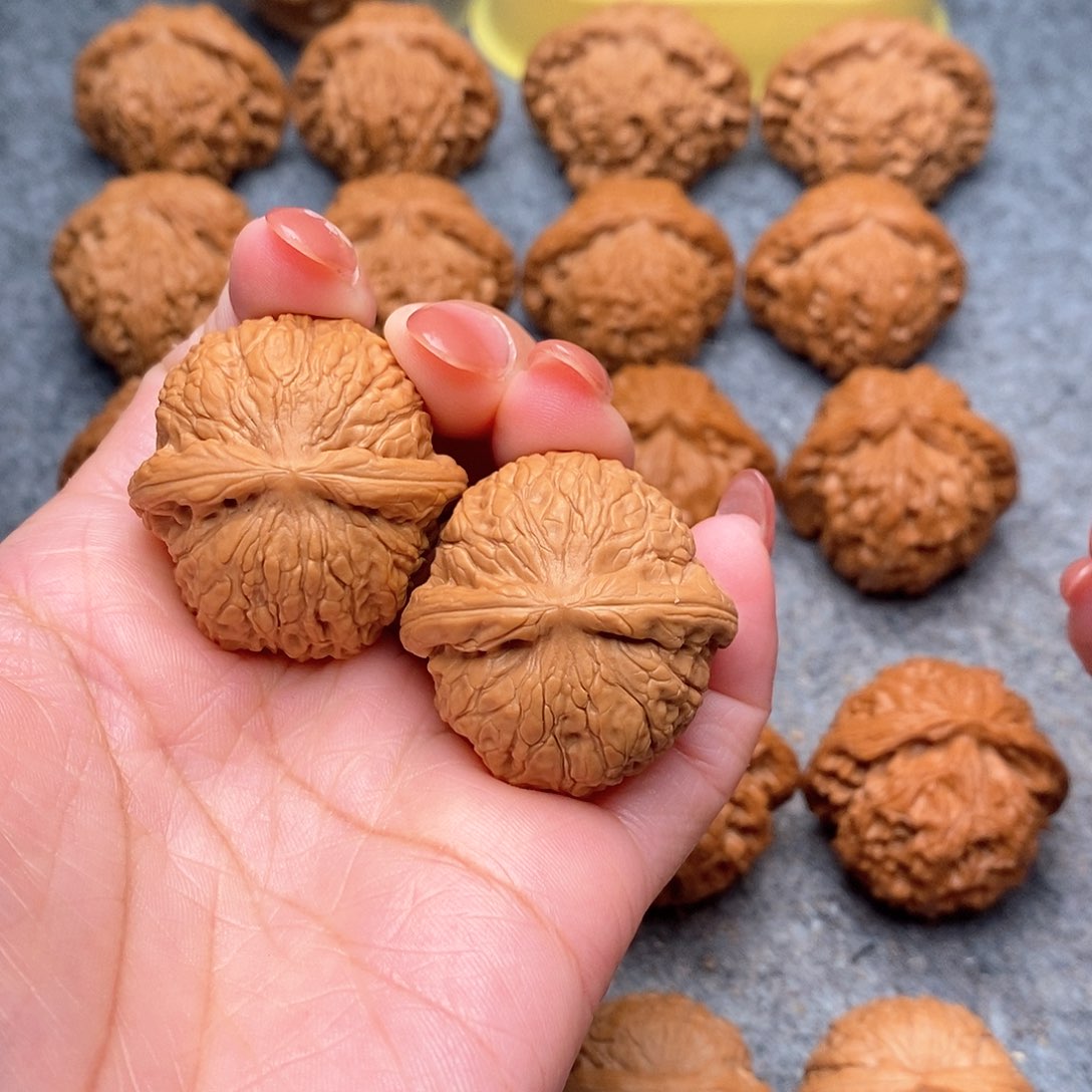 文玩核桃把件精品特价乾隆磨35