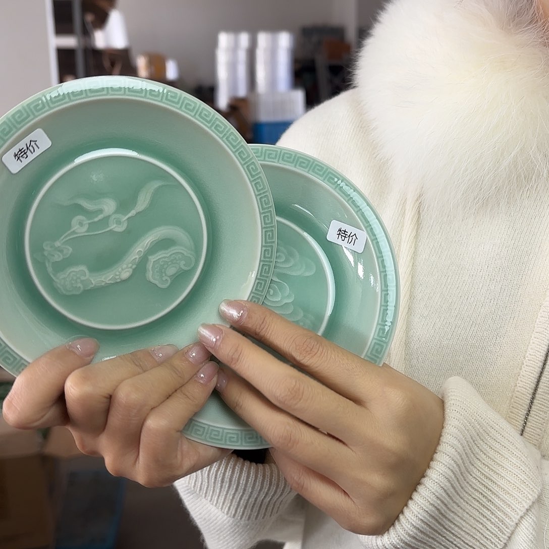 龙泉云间青瓷小米茶器