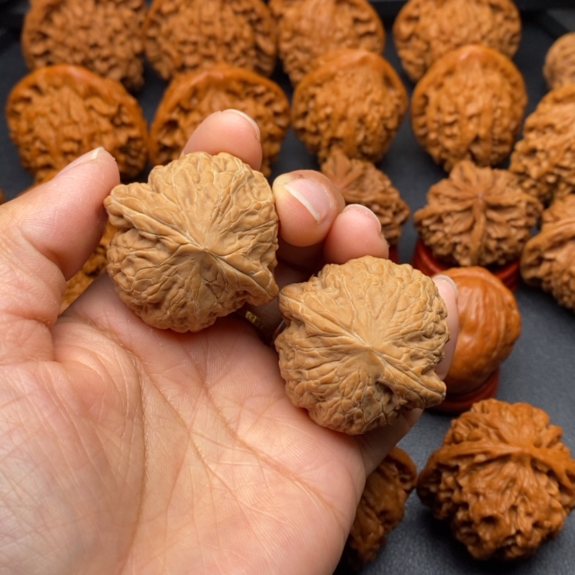 【闪购商品】文玩核桃把件39铁锤