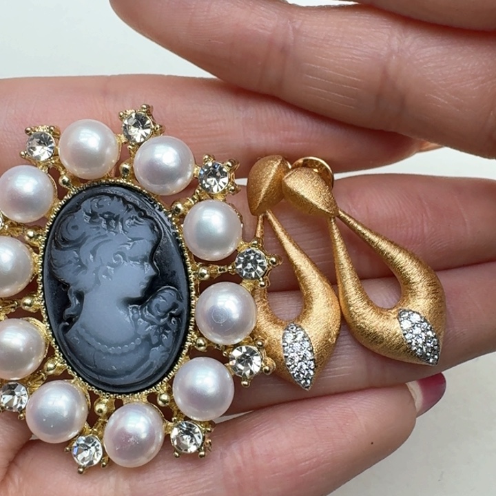 淡水珍珠耳饰未镶嵌