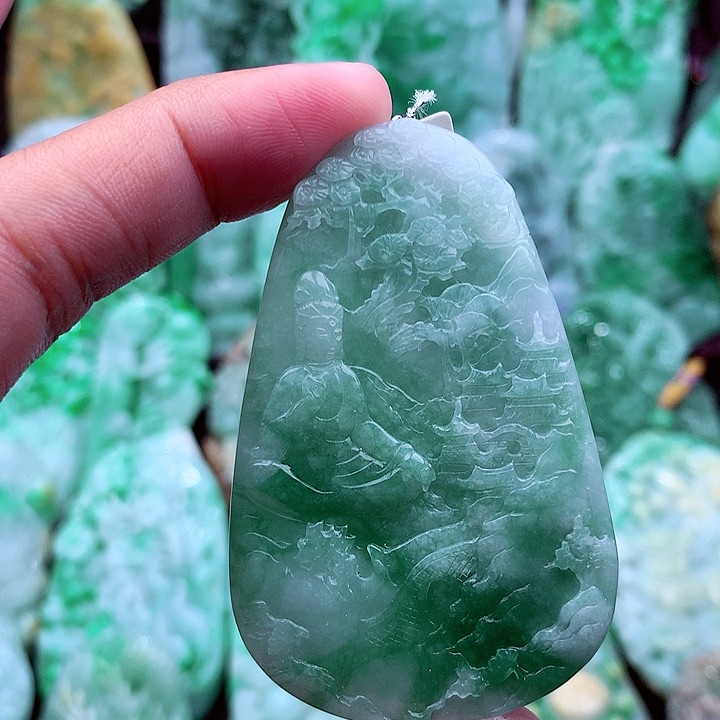 翡翠吊坠(不含链)未镶嵌