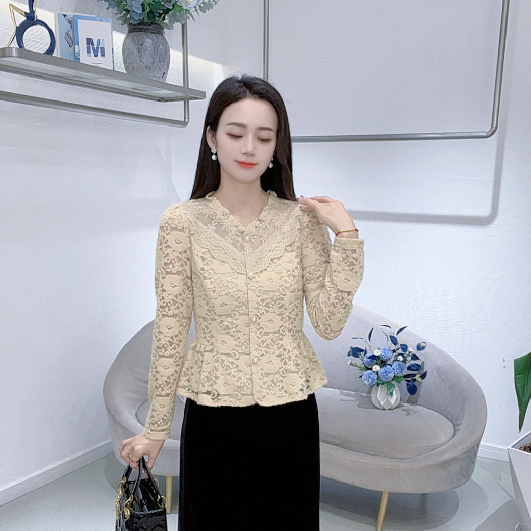 A8870时尚长袖磨毛蕾丝衬衫女新款百搭修身显瘦打底衫上衣