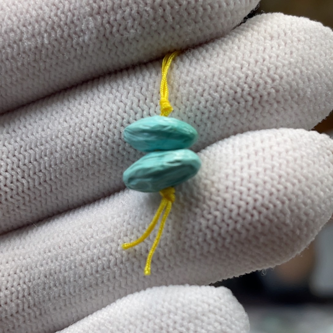 绿松石未镶嵌挂件