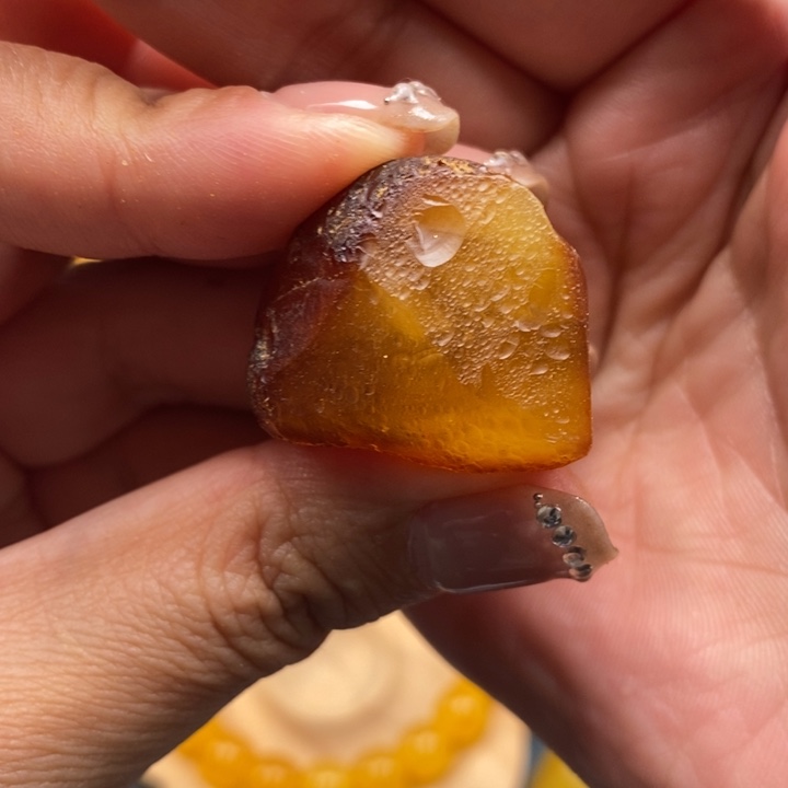 定制琥珀未镶嵌蜜蜡