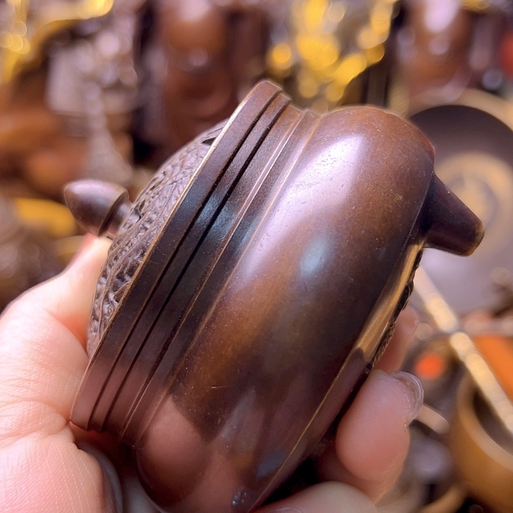 11223335567788887766