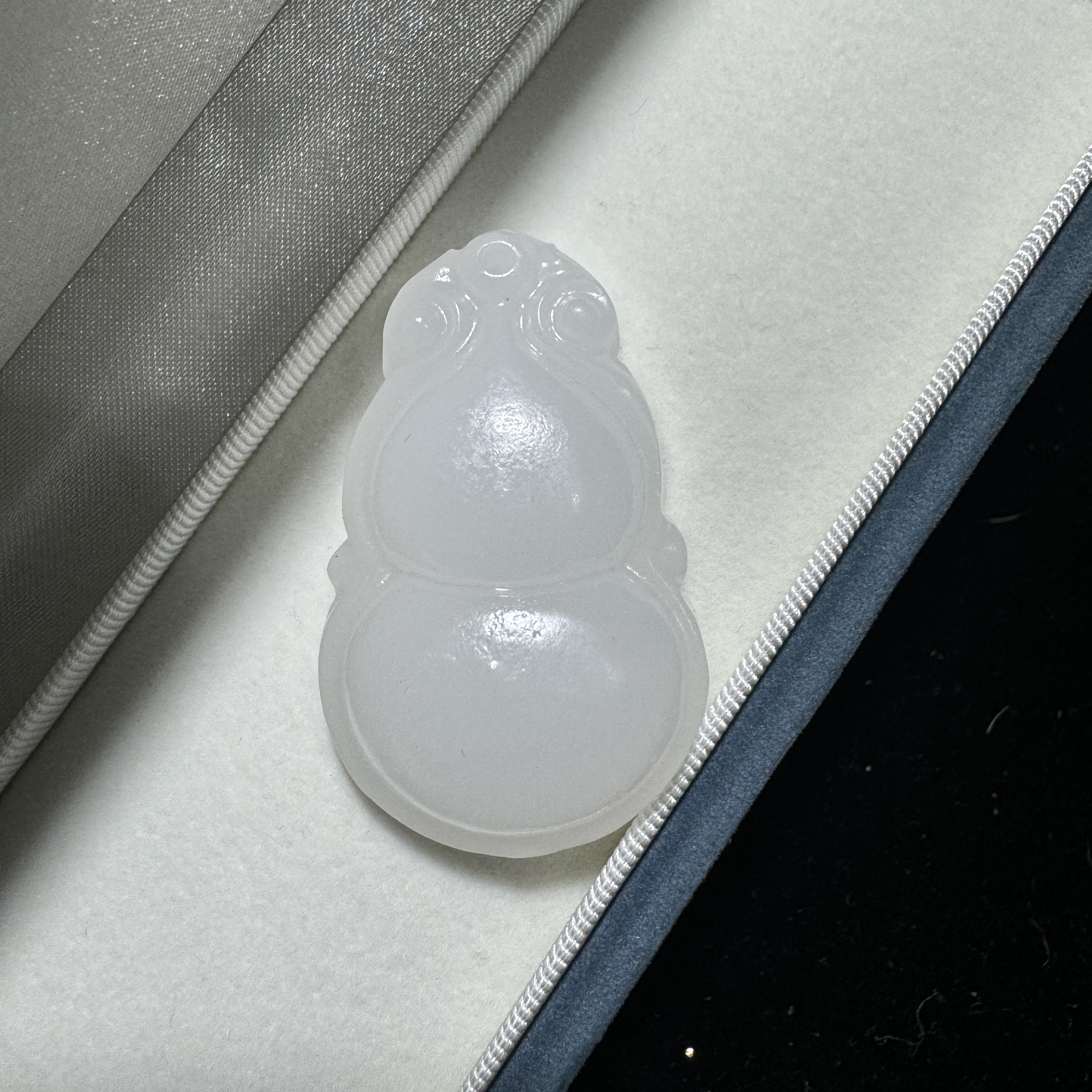 天然玉白葫芦吊坠DN318
