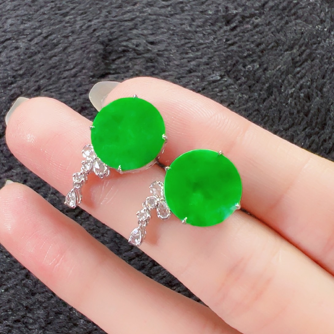 翡翠18K金镶嵌耳饰签收后24小时鉴赏期