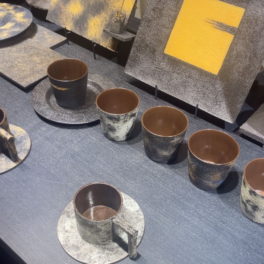 陶瓷哈哈哈哈哈哈哈