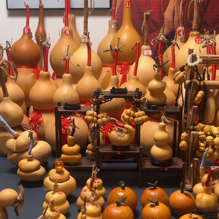 M***屹精品葫芦一号链接