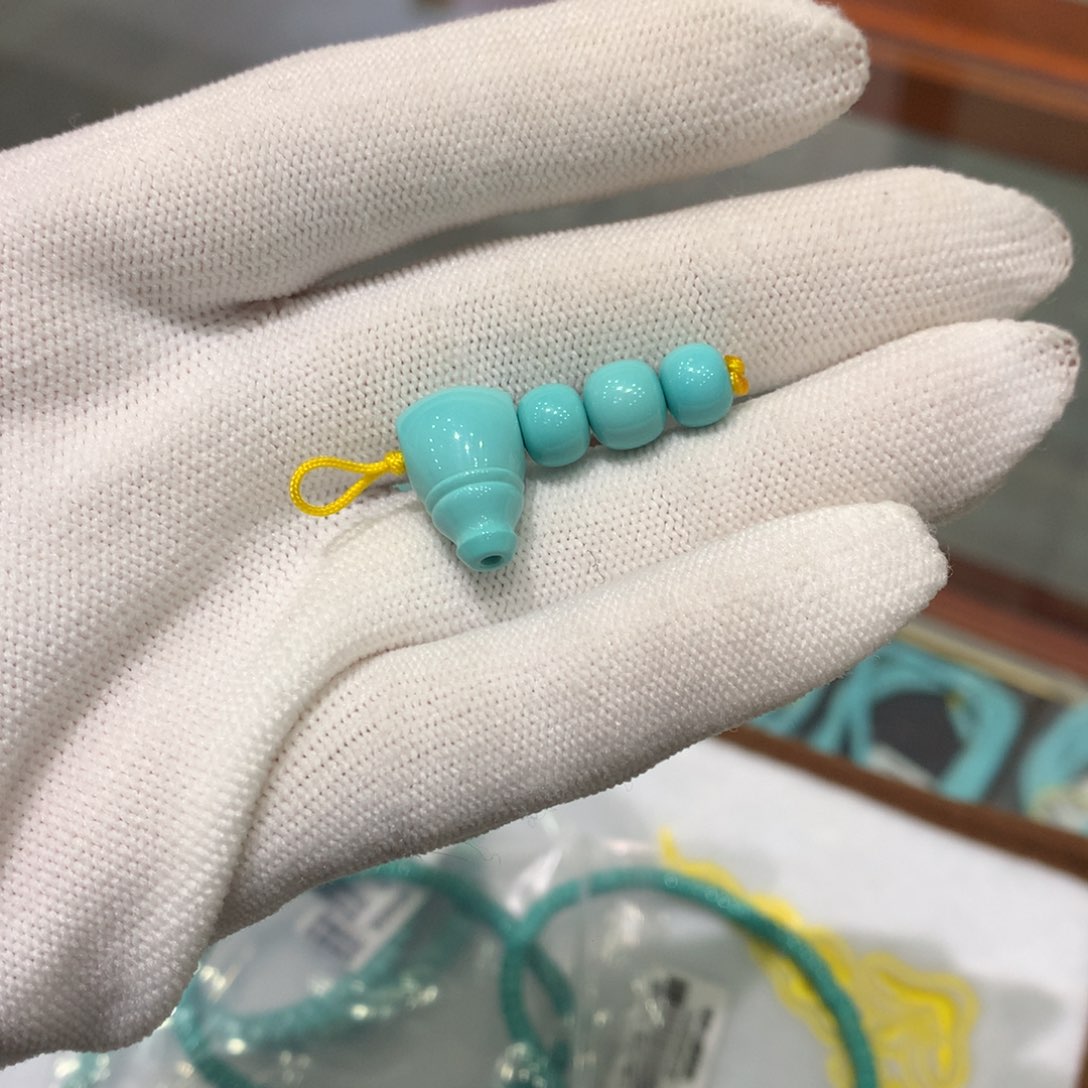 绿松石珠宝奇石未镶嵌小***°