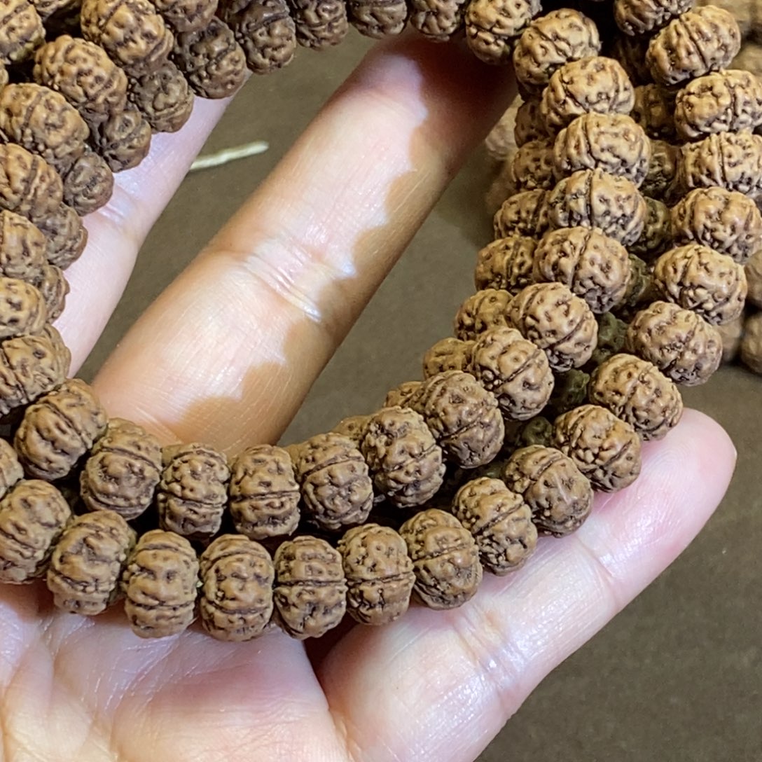 一***一吊坠金刚菩提超头航母微黄头老树王108