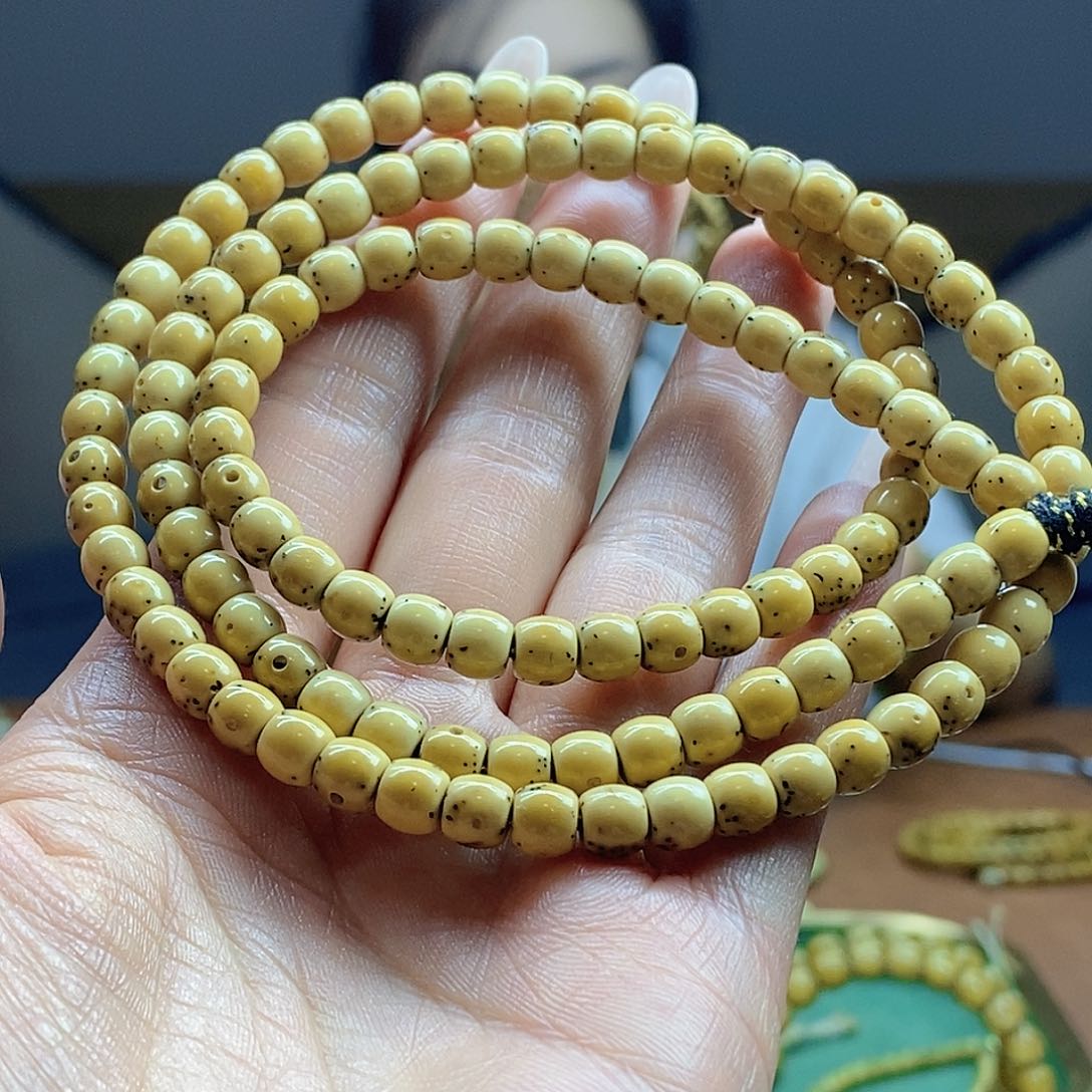 星月菩提吊坠美树文玩•卡6通体