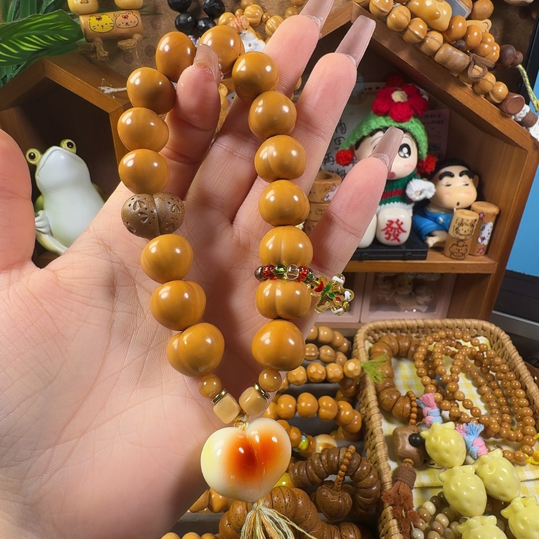 猴头核桃吊坠大屁桃手持