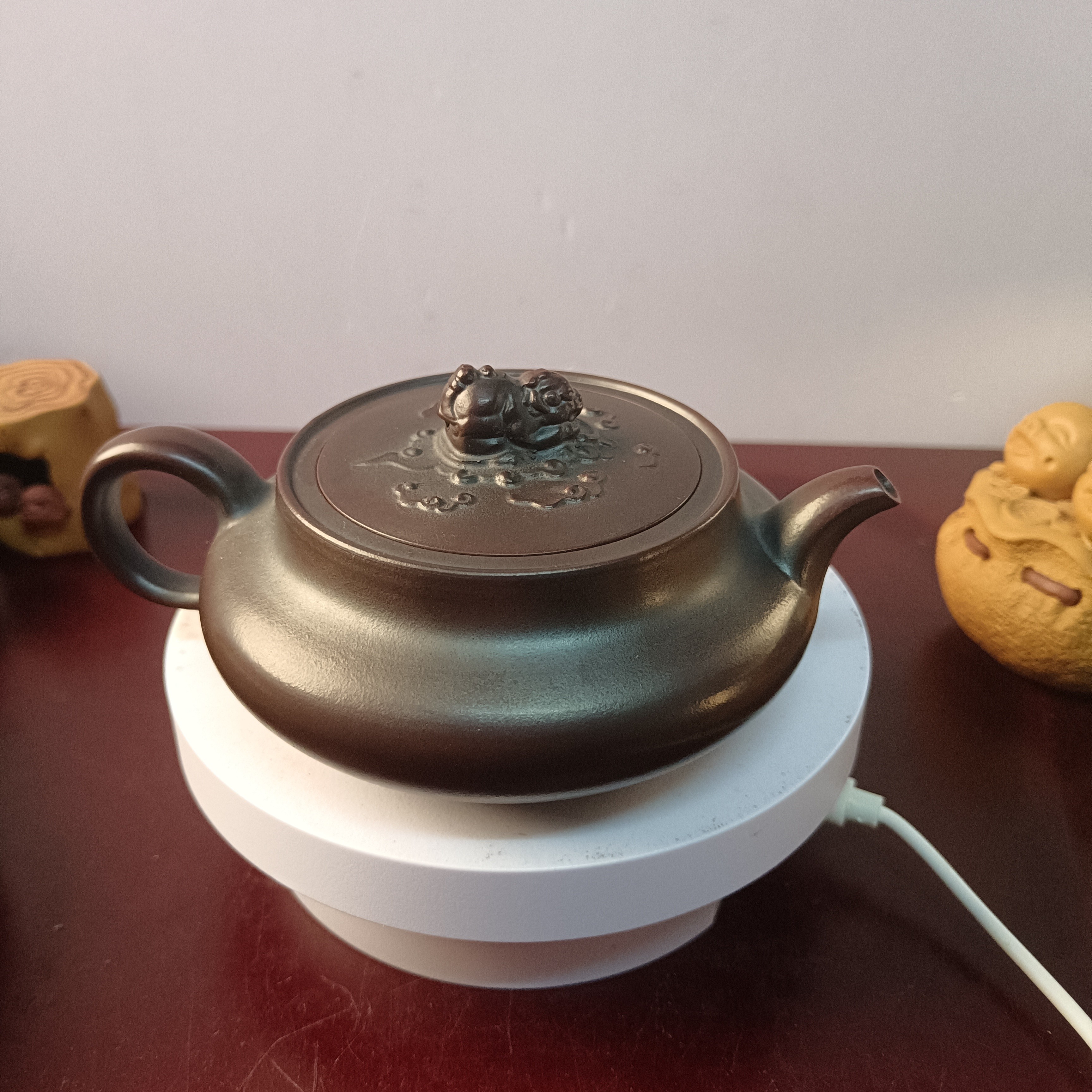 精品原矿紫砂龙血砂泥料，双黄壶。