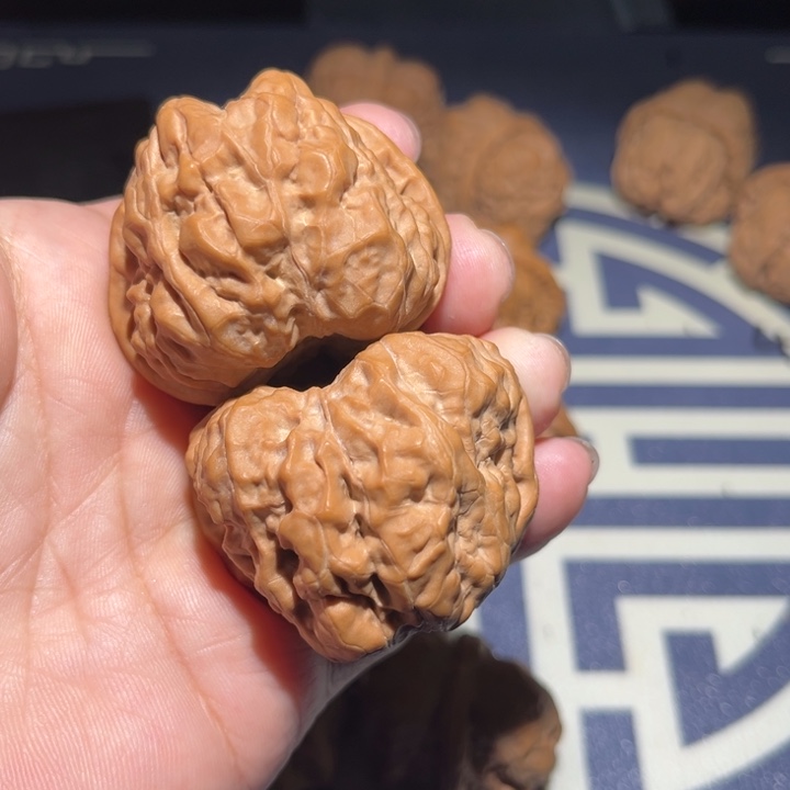 文玩核桃吊坠广*蛤蟆