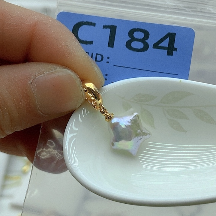 淡水珍珠颈饰未镶嵌