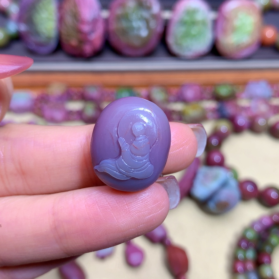 玛瑙挂件未镶嵌盐源定制