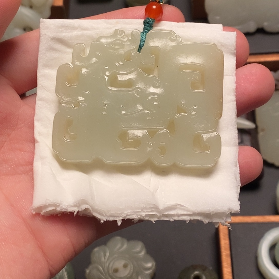 和田玉未镶嵌挂件