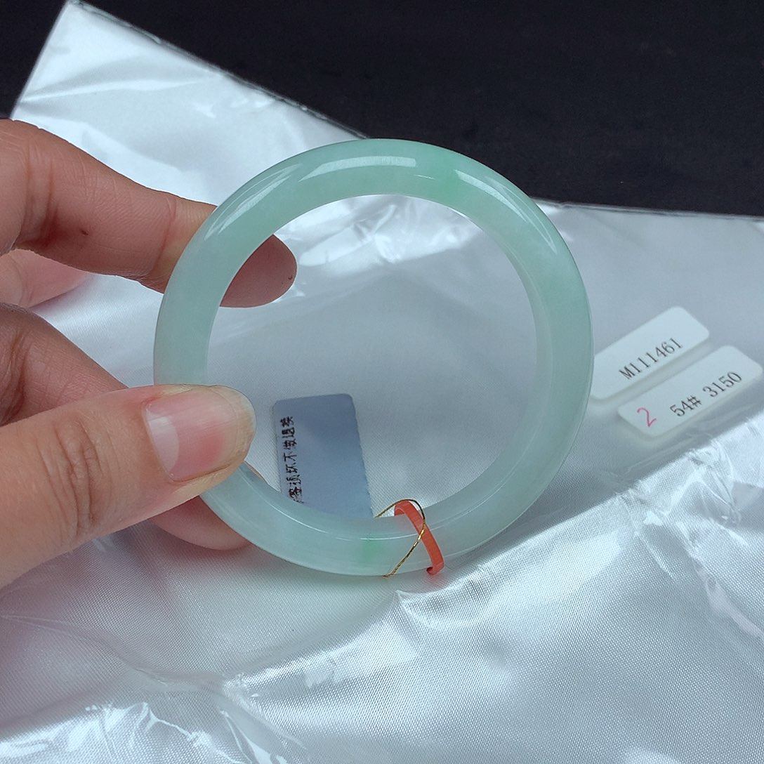 翡翠手镯未镶嵌54圈461