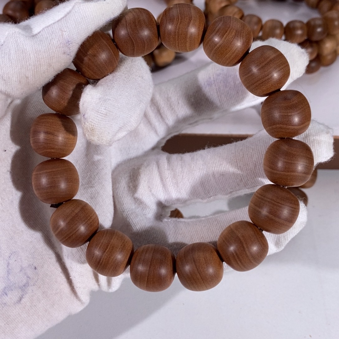 南***慕无事牌檀香木横纹黑肉四抛百年料13*14大福利