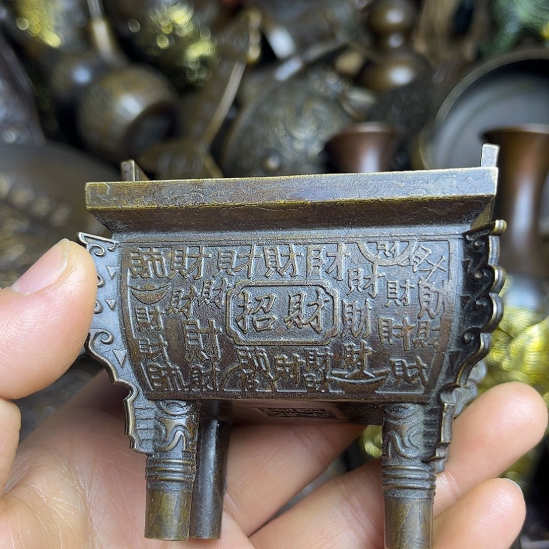 精美铜器，做工精致