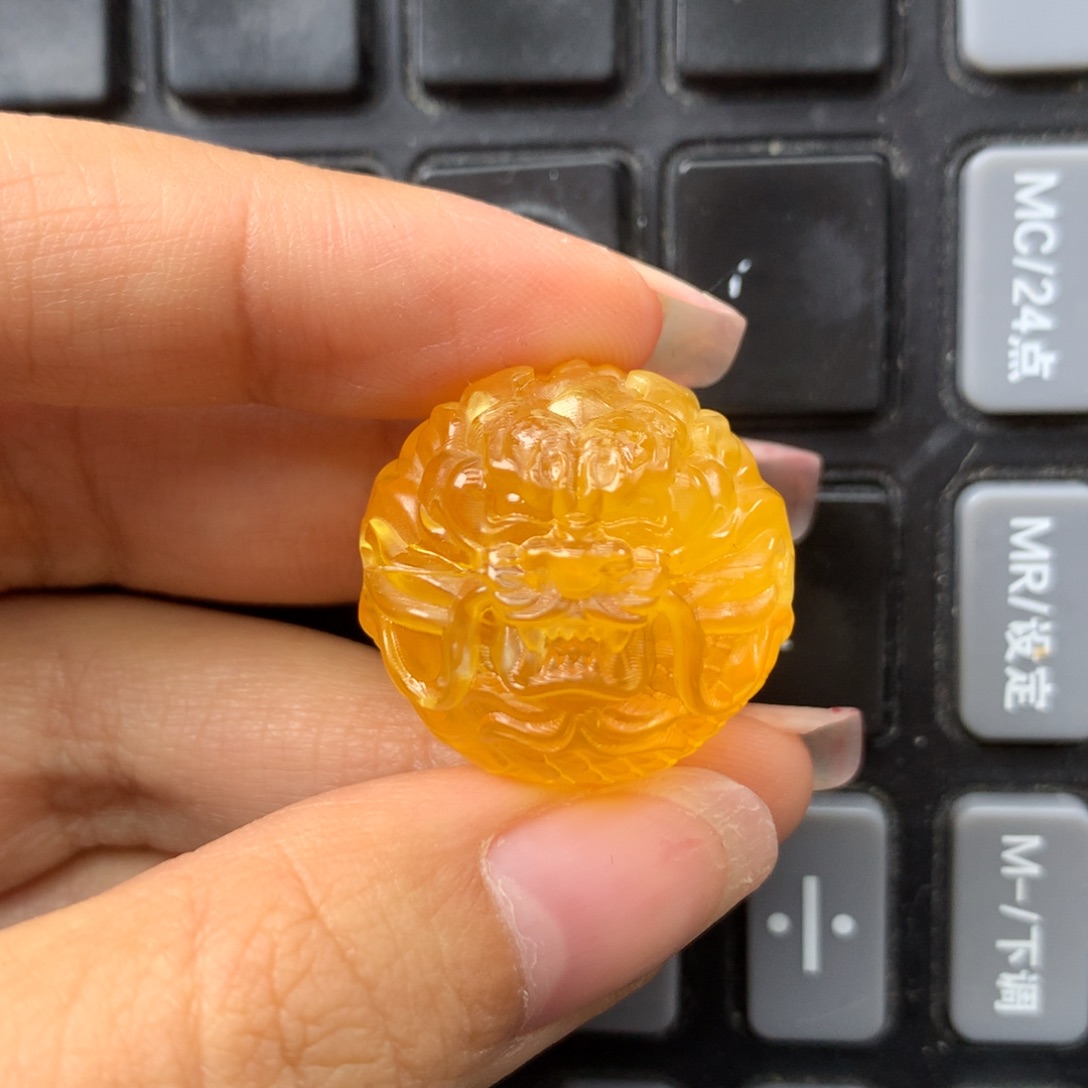 琥珀未镶嵌珠宝奇石23.7m