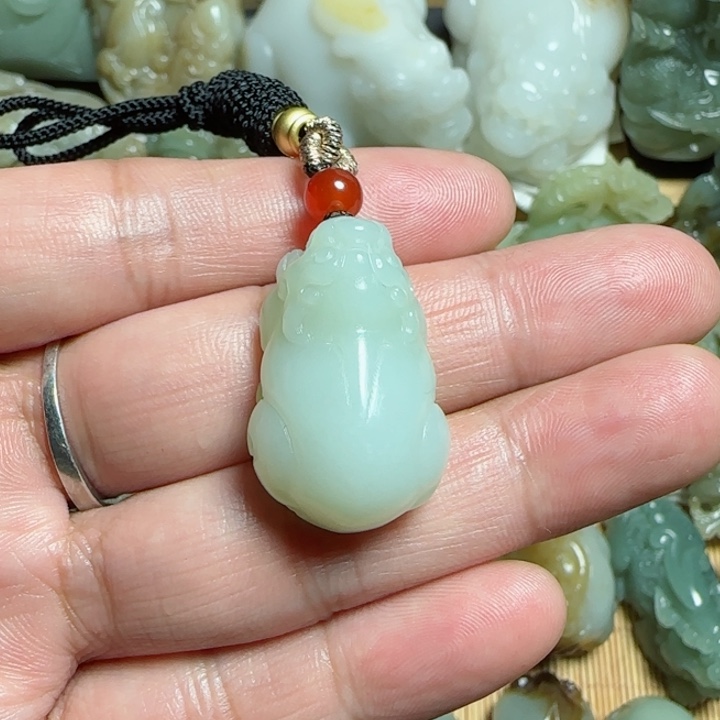 和田玉挂件未镶嵌