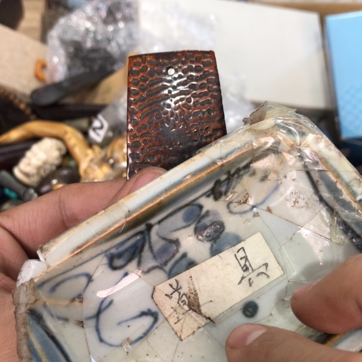 陶瓷孤品单件车里拍