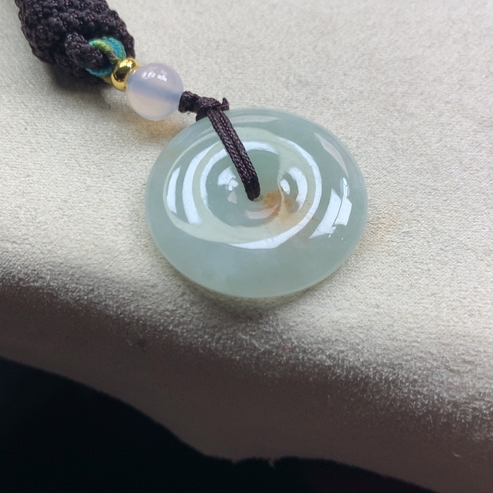 翡翠颈饰未镶嵌吊坠