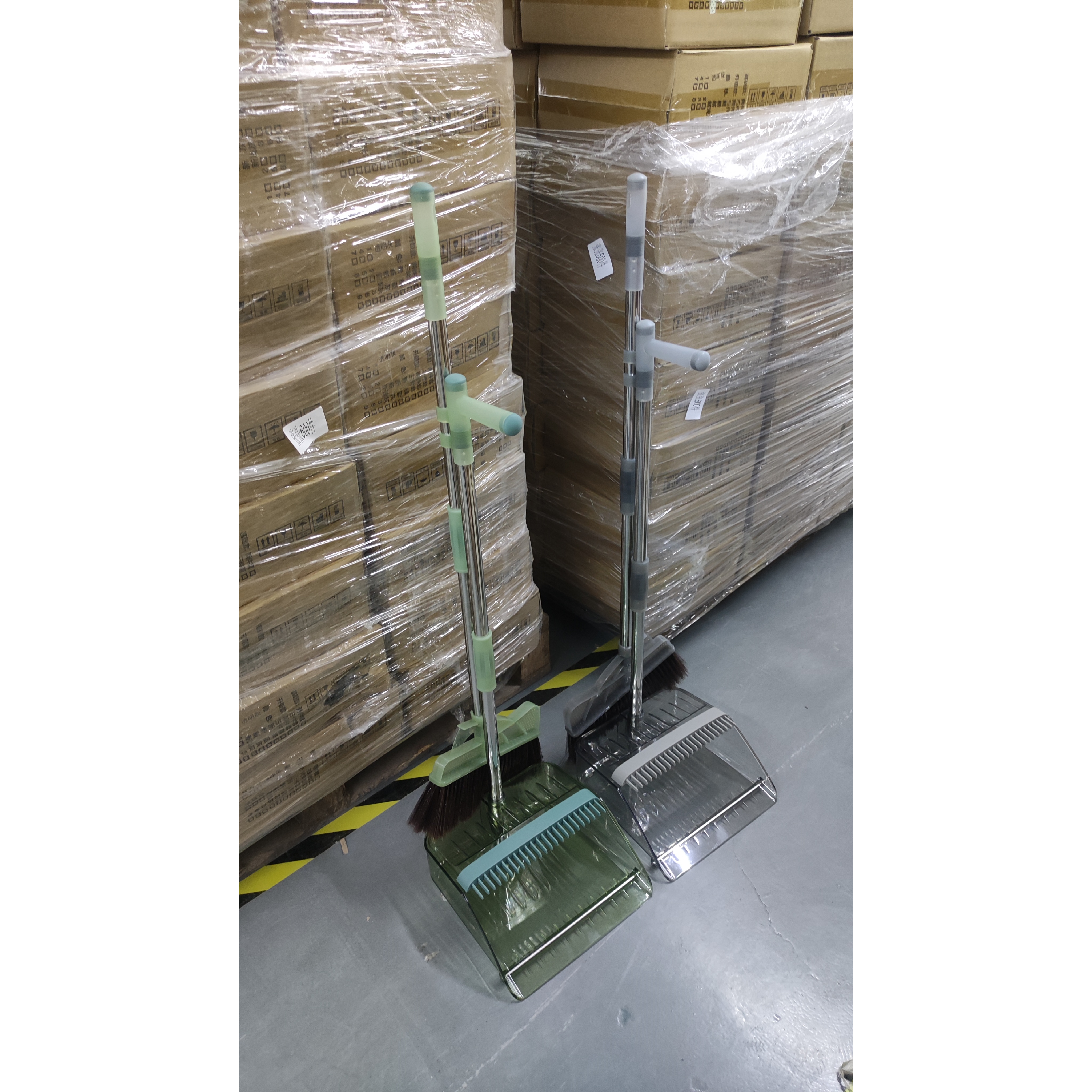 高品质亚克力扫把簸箕套装