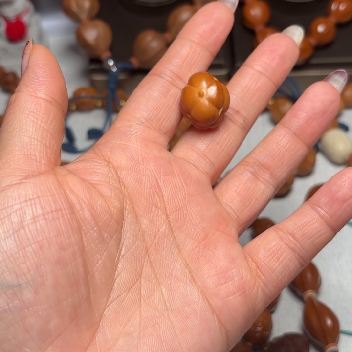 淡***忘橄榄核手串/手链事事如意