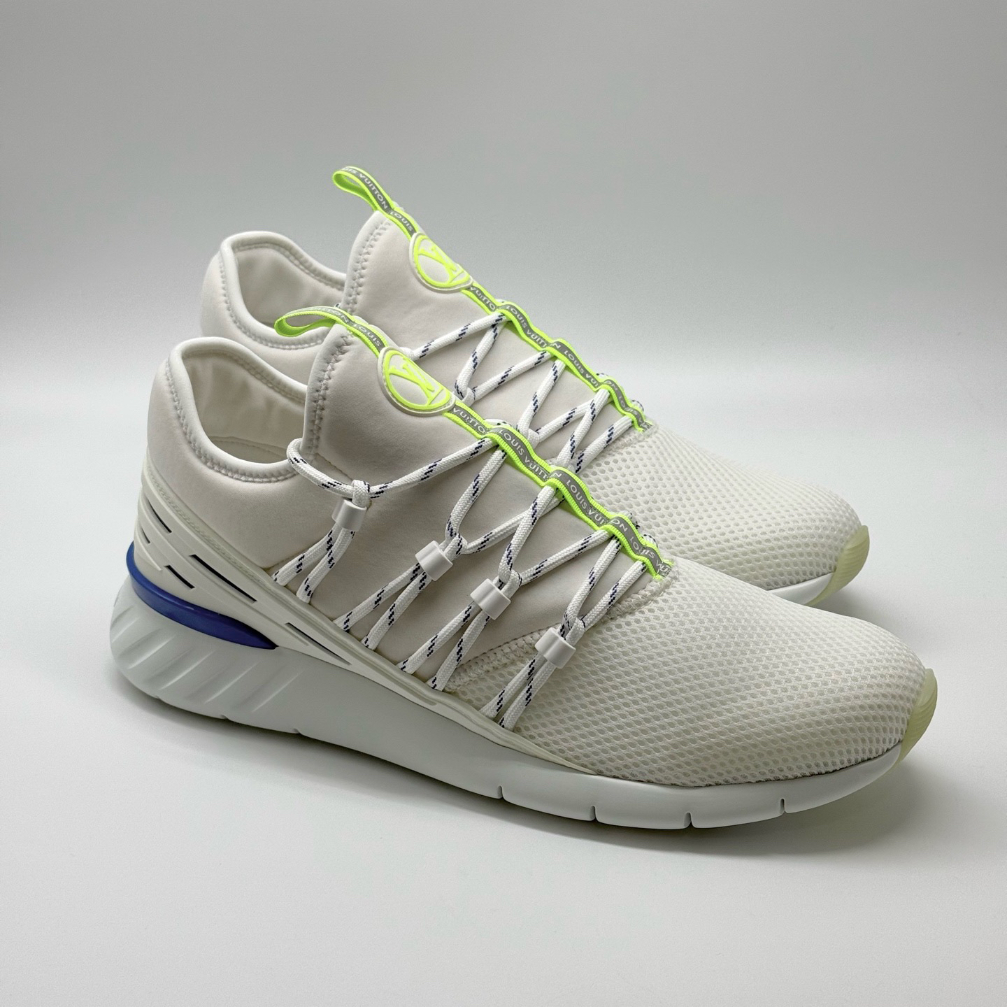 未使用 LouisVuitton/路易威登 白色针织网面拼接运动鞋 多尺码