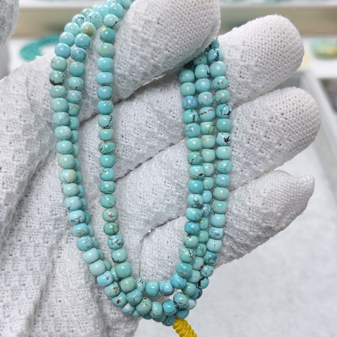 绿松石绿松石未镶嵌