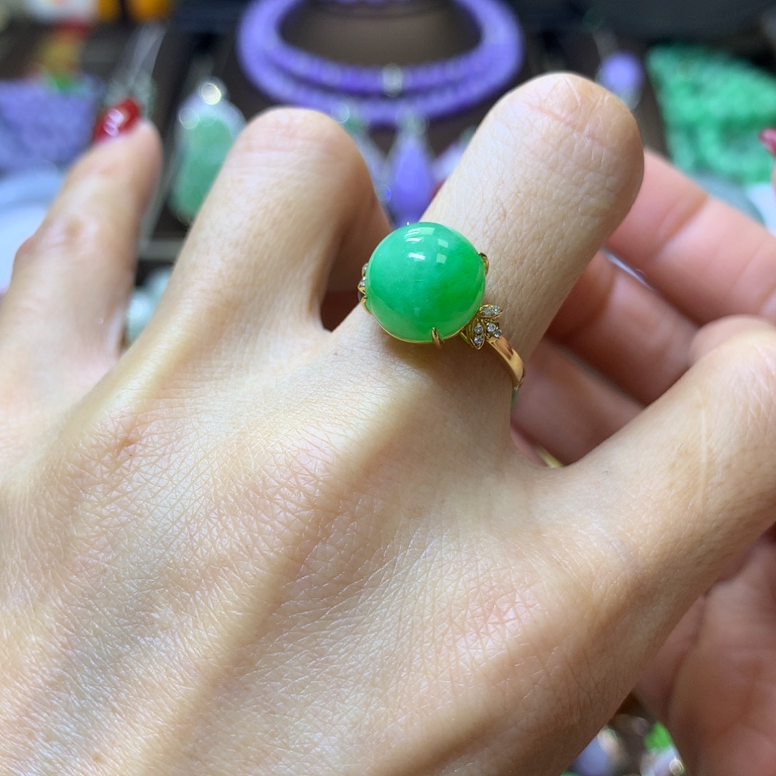 【闪购商品】翡翠颈饰18K金镶嵌翡翠