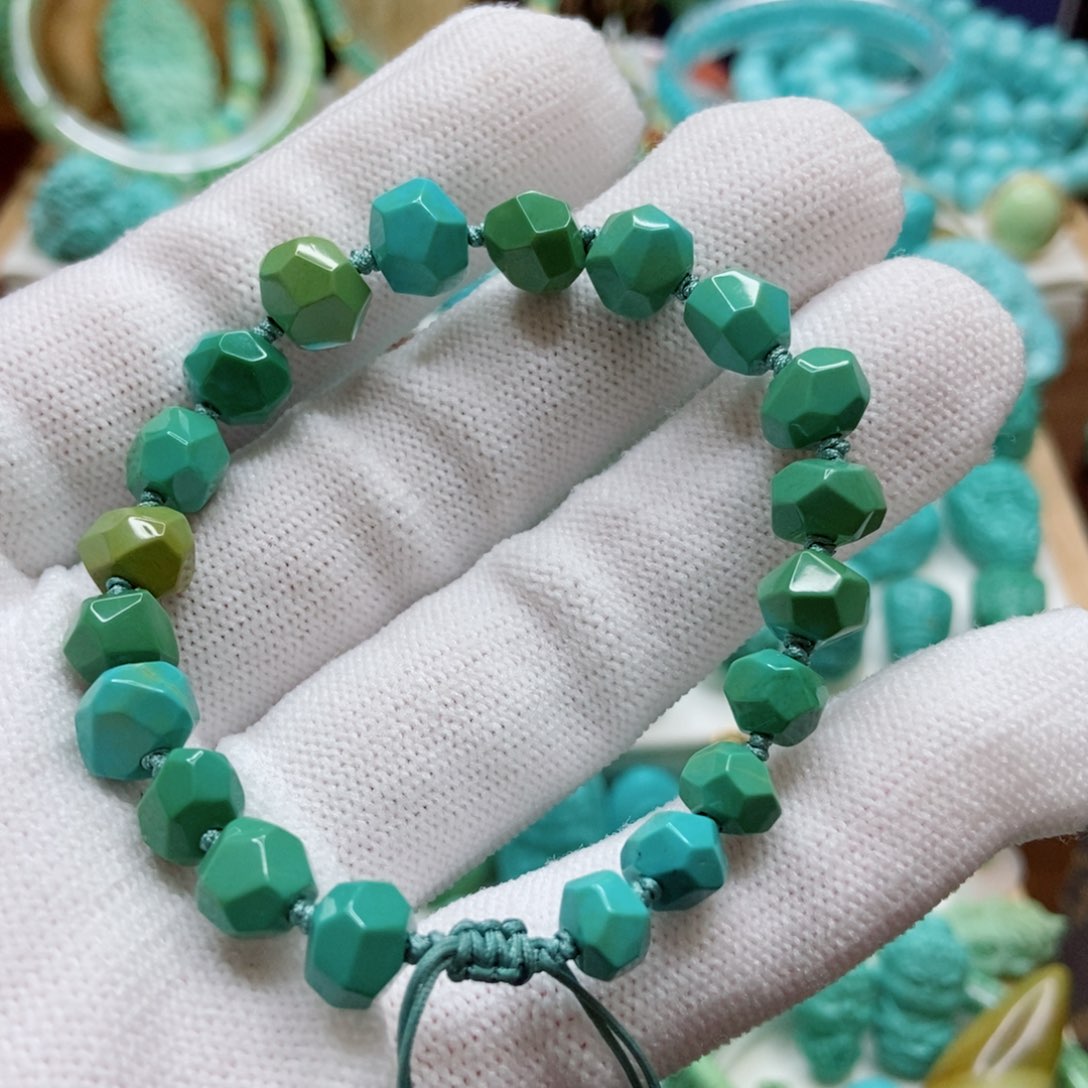 绿松石无相塔链未镶嵌