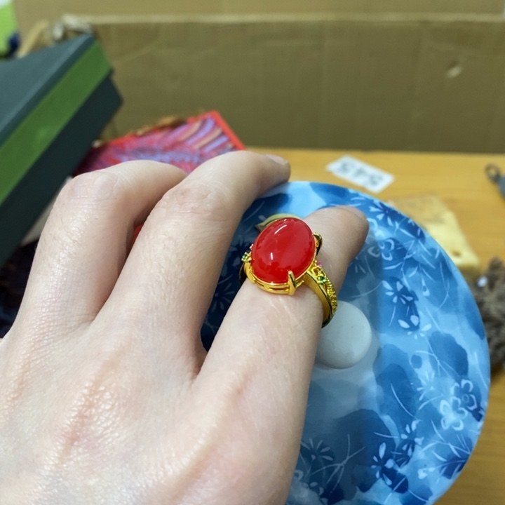 瓷片哈中古工艺品树脂