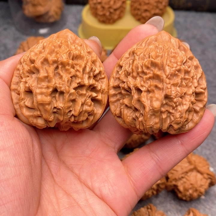 文玩核桃把件精品大官帽46重52