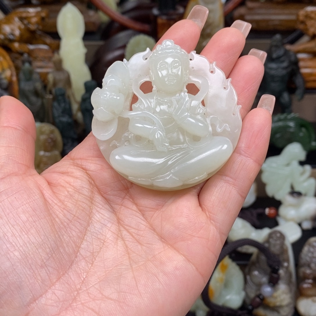 和田玉颈饰未镶嵌