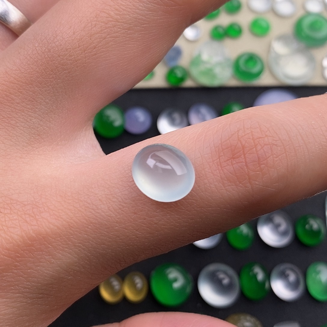 定制翡翠未镶嵌翡翠