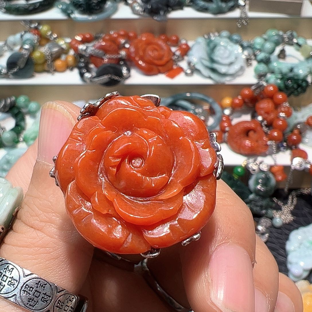 翡翠戒指未镶嵌9**7炸