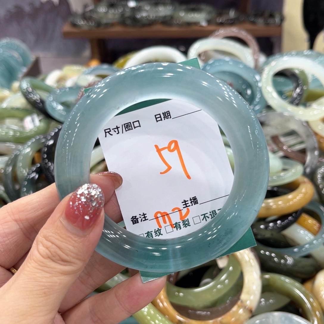 未镶嵌蛇纹石玉手镯手镯