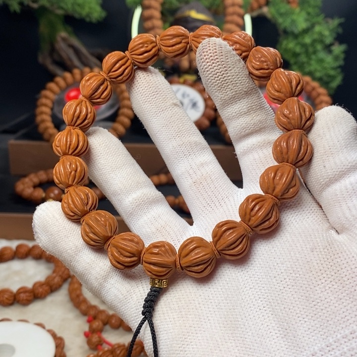 桃核吊坠秦岭龙纹